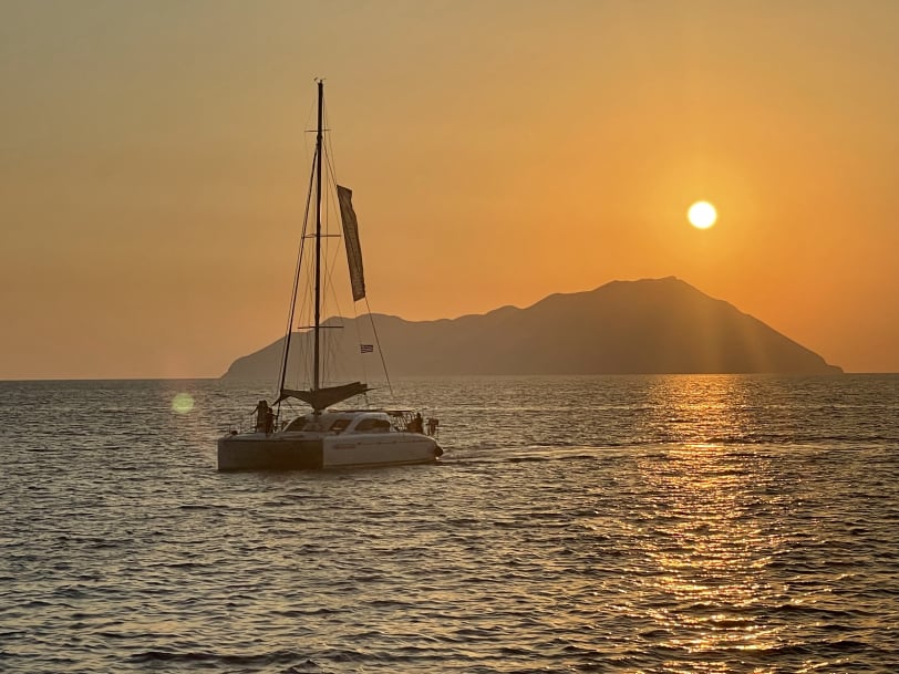 PRIVATE HALF-DAY SUNSET CRUISE